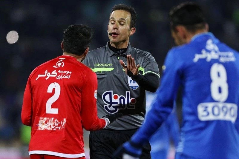 قضاوت حیدری و منصوریان برای استقلال و پرسپولیس