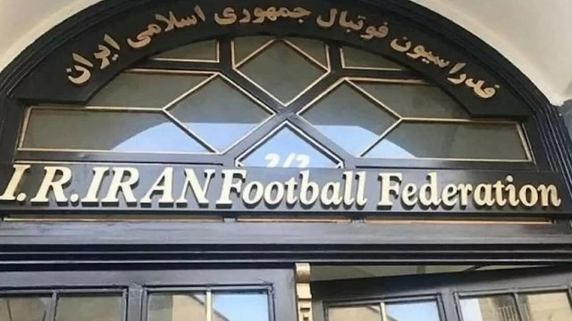 VAR کی می آید، فدراسیون فوتبال هم نمی داند!