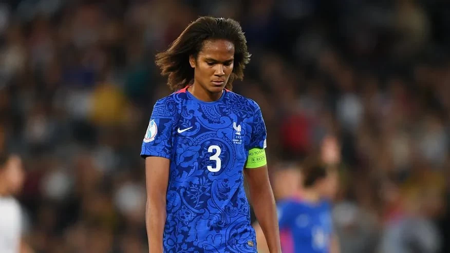 تحریم تیم ملی زنان فرانسه از سوی سه ستاره