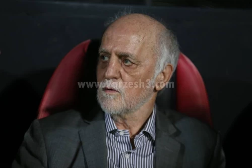 خوردبین: پرسپولیس باز هم قهرمان می‌شود