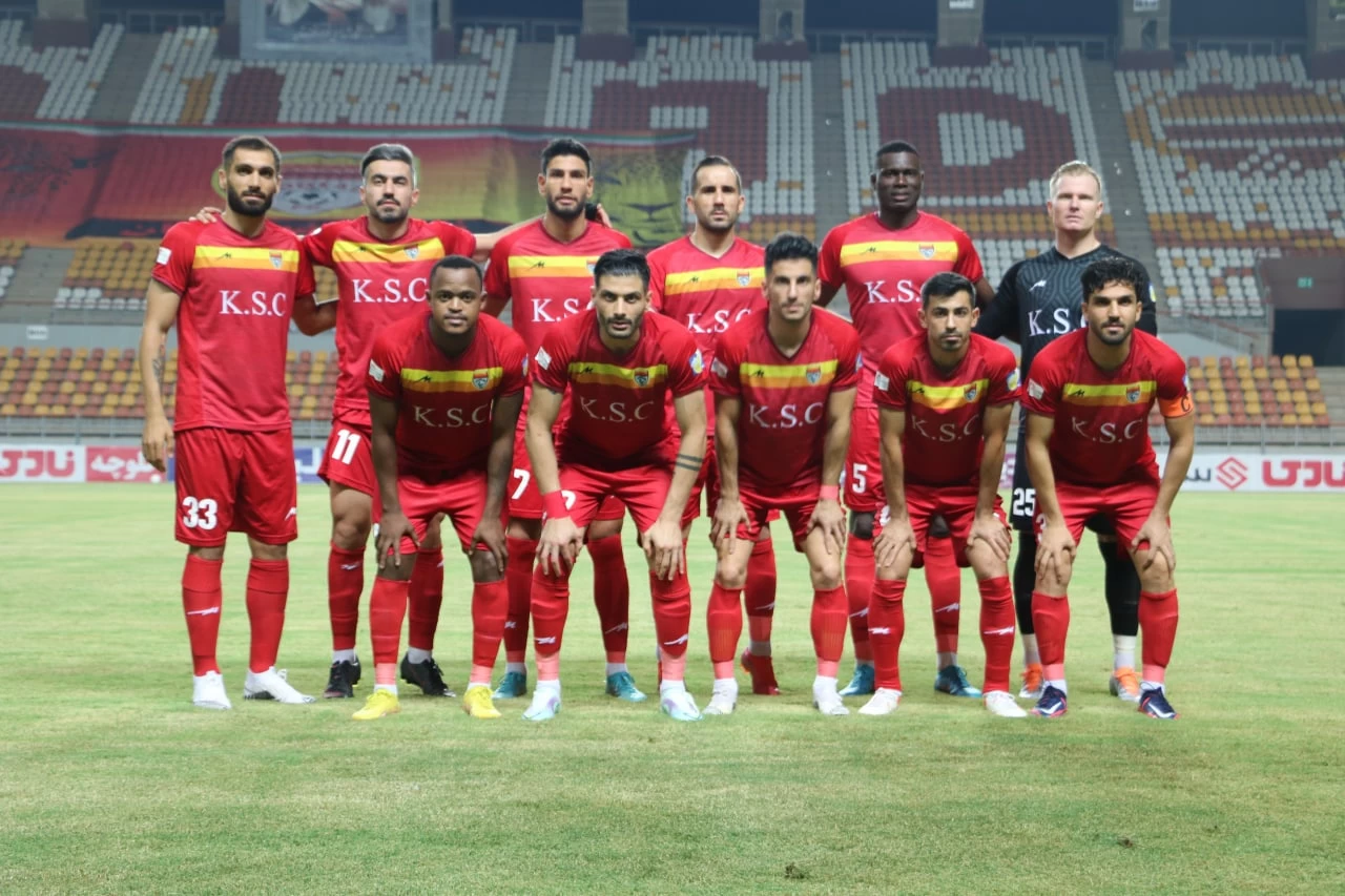 فولاد با پیروزی به مصاف پرسپولیس می‌رود