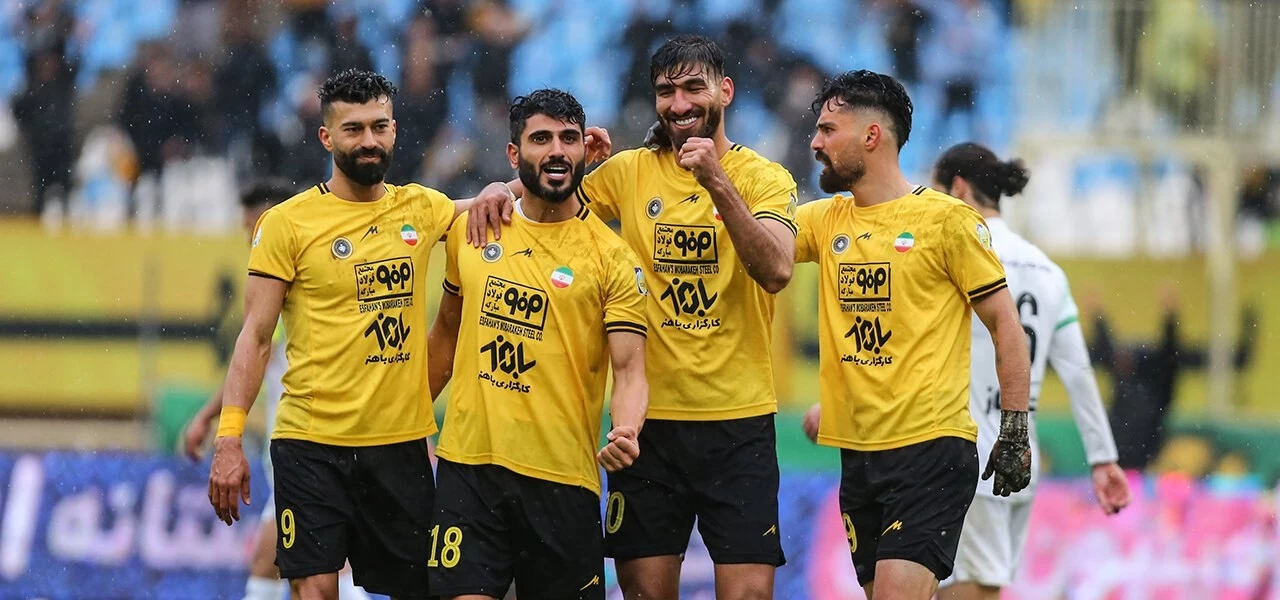 سبقت عجیب سپاهان با خواب زمستانی پرسپولیس