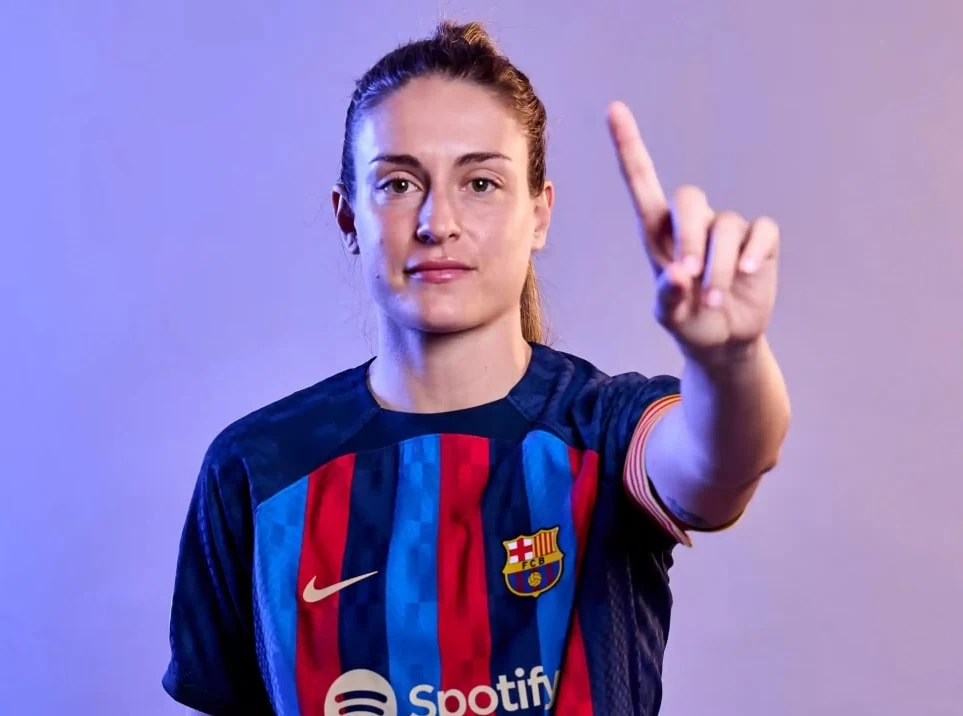 100 فوتبالیست زن برتر سال 2022 به انتخاب گاردین