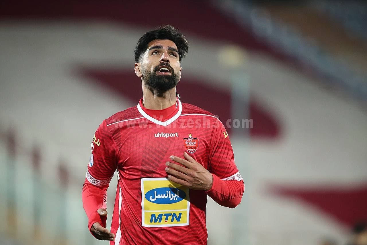 رضا اسدی اولین جدا شده قطعی پرسپولیس