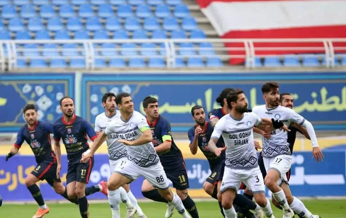 نساجی 0 - 0 گل گهر / گزارش زنده