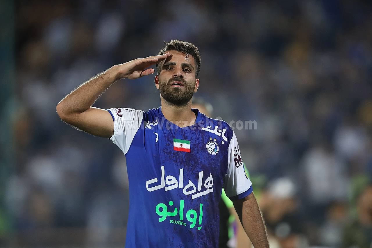 پست پر‌ از حسرت AFC برای مرادمند