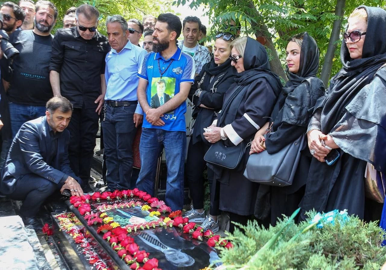 مدیران استقلال در مراسم سالگرد ناصر حجازی(عکس)
