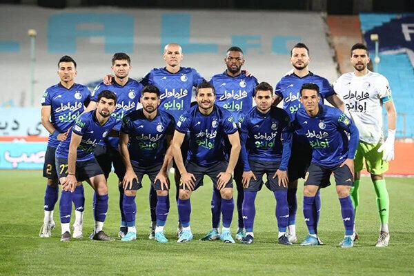 پرسپولیس استقلال را وسوسه کرد/ حالا آبی ها بیشتر به دبل فکر می کنند