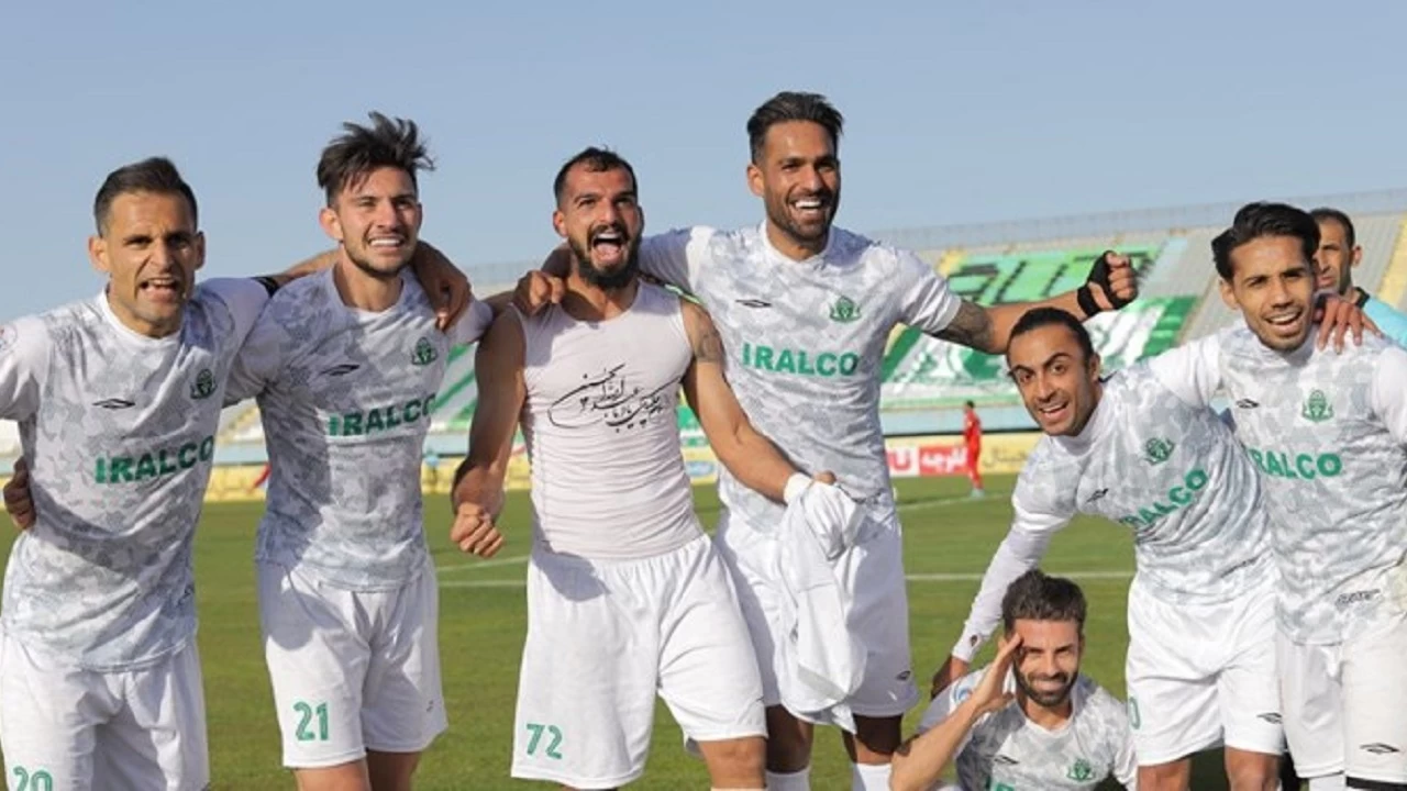 آلومینیوم اراک به دنبال یک رکورد ویژه؛ برد استقلال و پرسپولیس در یک فصل