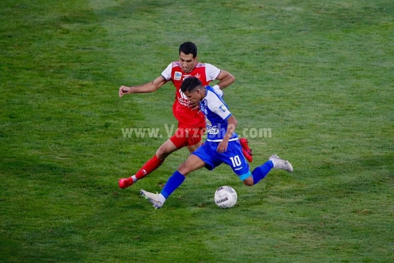 تاج اعلام کرد: بازگشت استقلال و پرسپولیس به آسیا