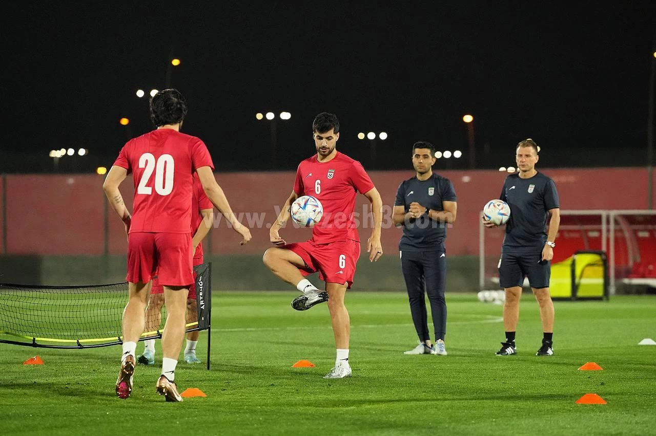 ایران - آمریکا، شما هم شوت بزنید