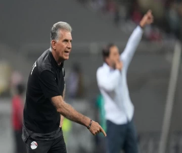 رئیس فدراسیون فوتبال مصر: کی روش به تیم شخصیت داده؛ او تا آخرین بازی انتخابی جام جهانی مربی ما است