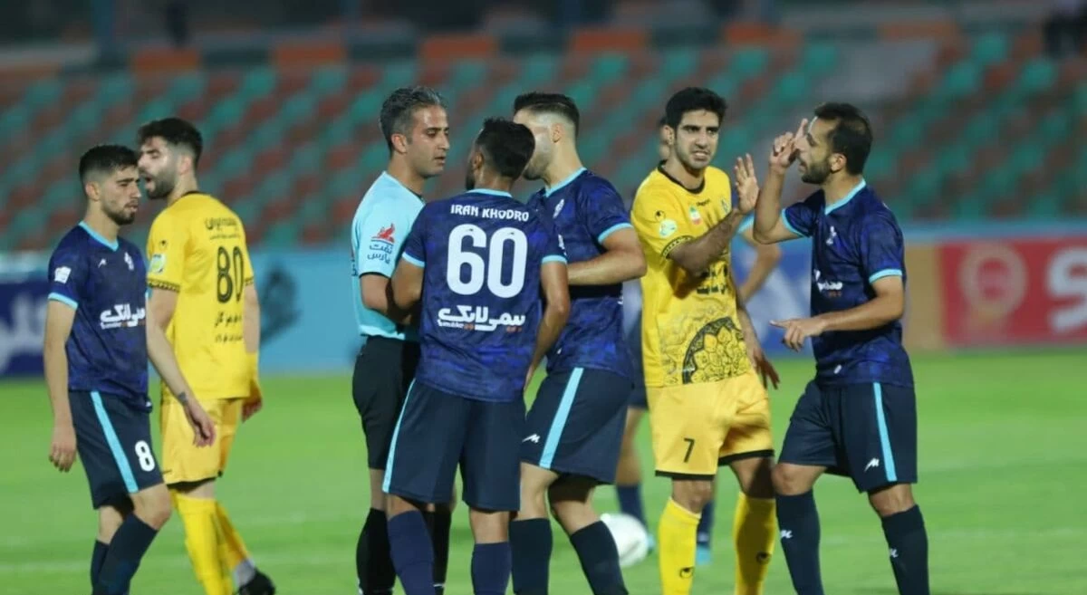 سپاهان 1-0 پیکان؛ گزارش زنده