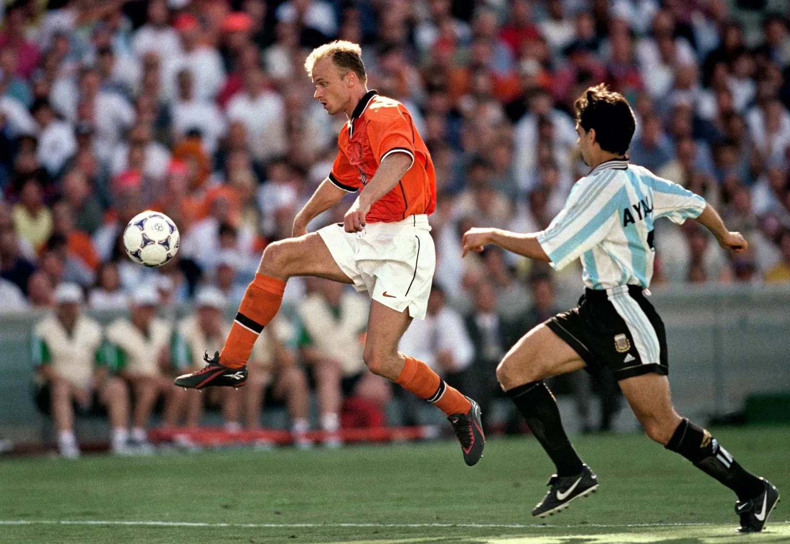 هلند در جام جهانی 98 فرانسه؛ آخرین نسل طلایی لاله‌های نارنجی در جام‌های جهانی