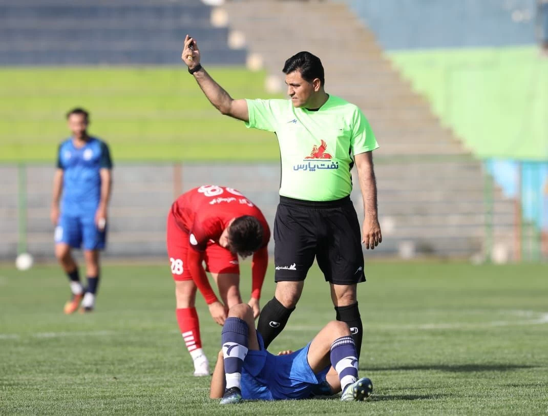 بازگشت رسمی داور خبرساز به لیگ برتر