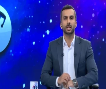 ویدیو| واکنش مجری برنامه فوتبال برتر به توئیت باشگاه استقلال!